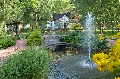 Отель на выходные дни, - проведите незабываемый отдых в уютном лесном отеле с СПА, развлечениями для детей и комфортом для всей семьи.